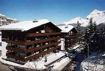 Listing Main Photo
