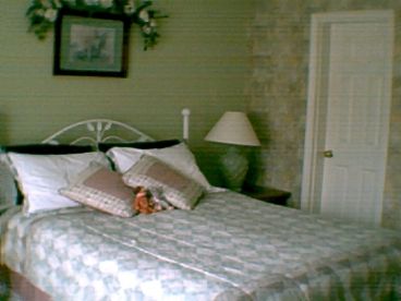 Master Bedroom with full private bath and queen bed