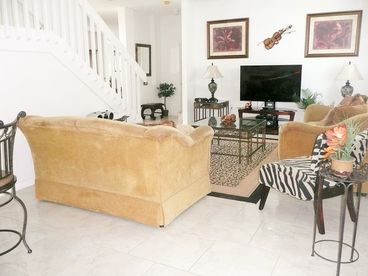 Beautifully Furnished Lounge