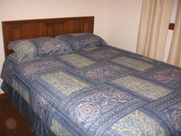 Queen Bedroom