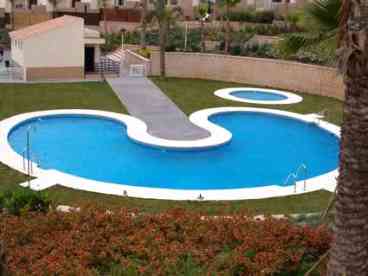 Communal / Commuity Pool