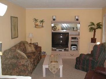 116A - Living room has large TV, queen sofabed and 2 comfy recliners