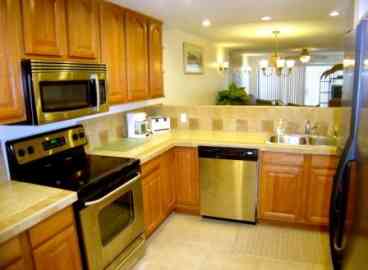 Fully Equipped Kitchen with ALL the Amenities!!!