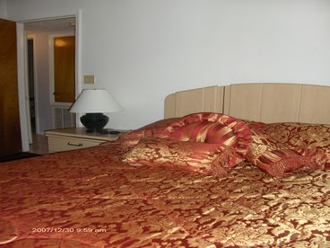 Bedroom #2 Queen