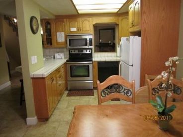 Kitchen (fully stocked)