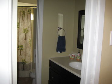 Upstairs Bathroom W/ Large Oval Tub/Shower.