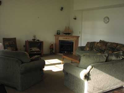 Breezy Cove Lamoka Lake