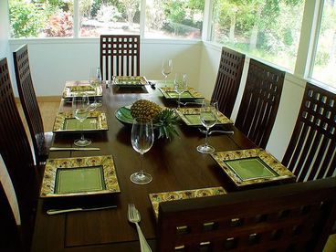 Formal dinning room