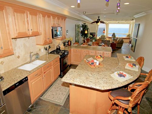 Granite and stainless appliances, ocean view, bar dining