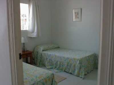 Twin Bedroom