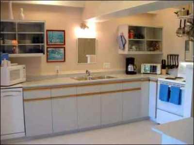 Full Kitchen w. all appliances