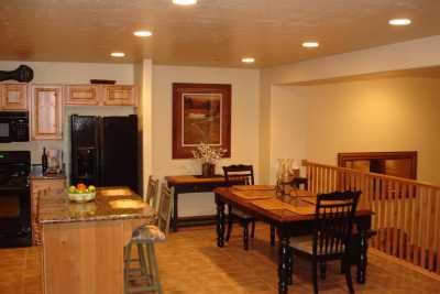 Large Open Kitchen w/ granite countertops