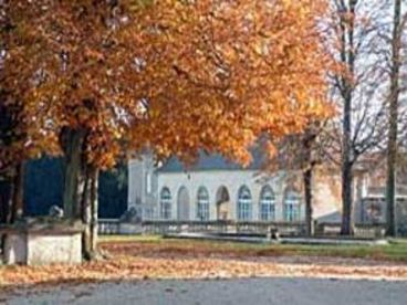 Apartment in CHATEAU close to PARIS