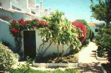 Walkway, Capistrano Village