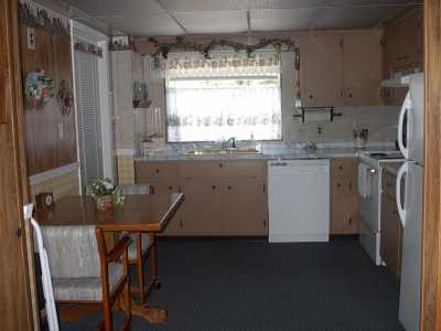 Eat in kitchen