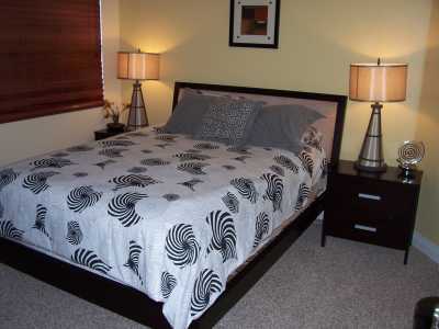 Queens Bed