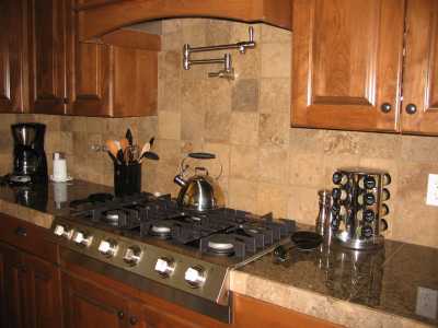 Large gourmet kitchen