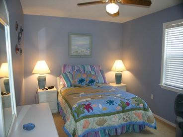 Downstgairs Queen Bedroom