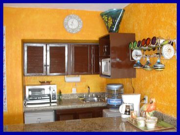 Fully-equipped kitchen!
