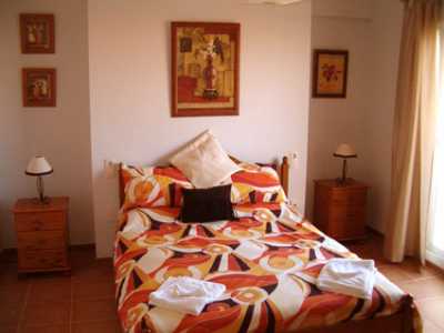 Double bedroom with en-siute bathroom