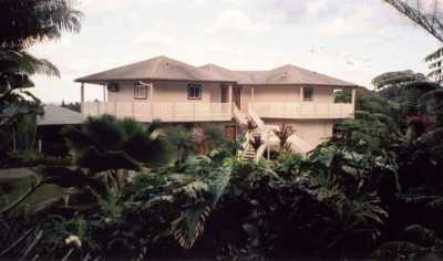 The home with the golf course below - ocean views, and mountain views in Heavenly Hana