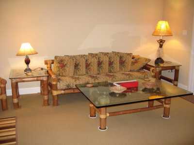 Hillside Villas 2bed/2.5bath living room
