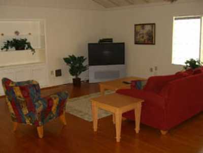 Living room features 52