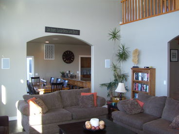 DINING ROOM TO LIVING ROOM