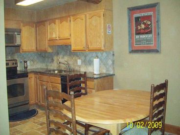 travertine, granite kitchen