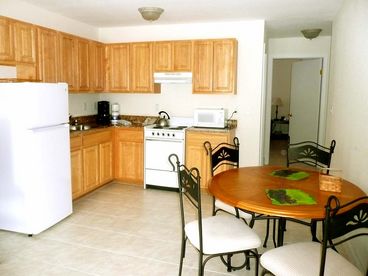 *** Newly renovated Redington Beach Condo