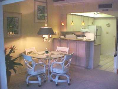 Fully Equipped Kitchen/Dinette/LR w/ HD Flatscreen TV & HiSpd/Wireless Internet - Sarasota, FL - Florida Condominium Beach Rental - On Longboat Key Gulf Side!
