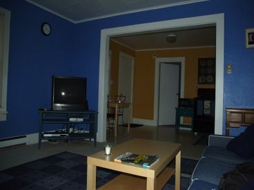 Living Room to Kitchen 2