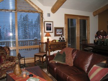 Living/Dining Area