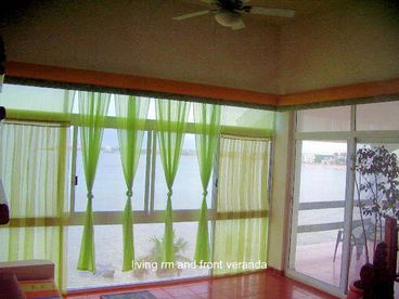 Radio/Cassett/CD player, also Satilite TV.
A/c in condo also