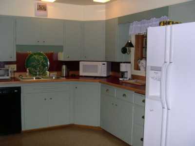 Fully furnished to cook many great meals!
