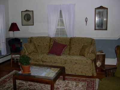 Very comfortable living area
with cable television and dvd/vcr