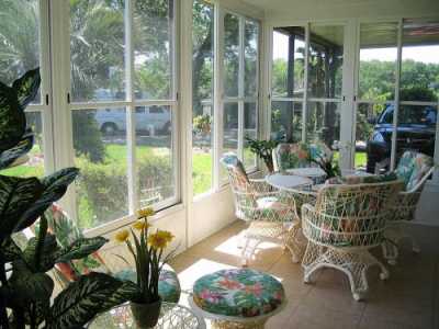Side Lanai