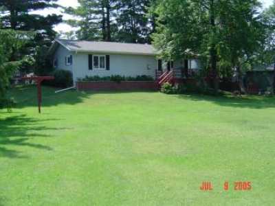 Large yard for games and bon fires