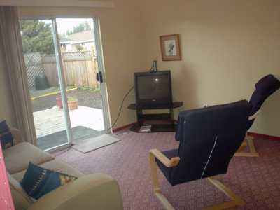 White Rock 2 bed Furnished Suite near Beach