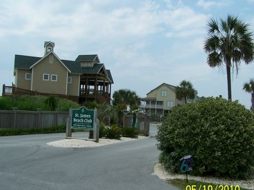 Paradise Found in St. James Plantation-Condo near the Cape Fear river,& ocean