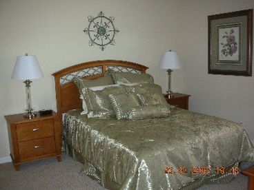 2nd bedroom with en-suite bathroom, TV and radio.