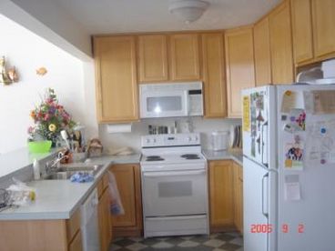 Fully Equipped Kitchen with all the amenities. 