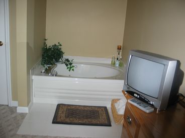 JETTED TUB IN BEDROOM