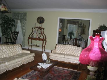 FORMAL LIV AND DINING ROOM WITH ANTIQUES