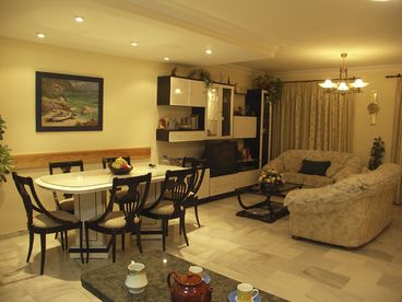 DINING AL LIVING AREA