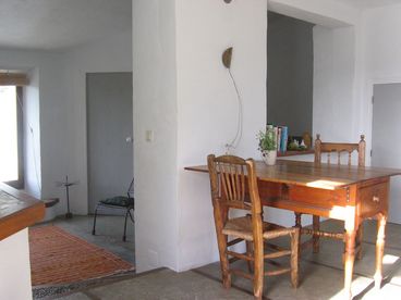 lounge/dining