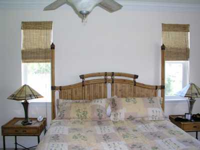 Two master bedrooms with King beds, one with Queen bed. Linens provided.