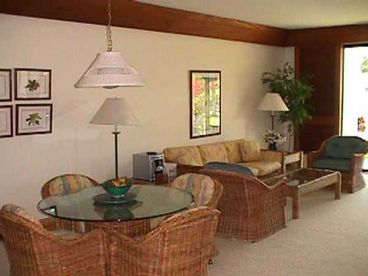 Living Room left