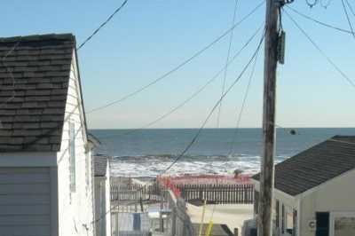 Oceanviews! 50 ft to beach, 4 bdrms, no street to cross