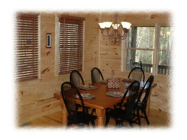 Large Dining Area for 6!